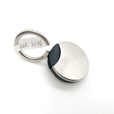 Silver Metal Key Holder Stylish and Functional Keychain Accessory