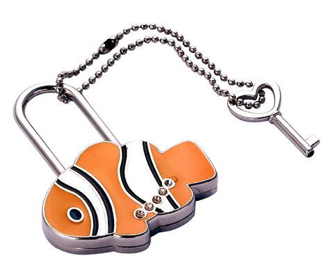 Good price Personalized Assorted Metal Keychain Customized Shape For Souvenir Campaigns Oil Filled Logo online