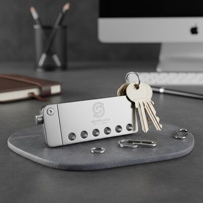 Good price Durable Steel Keychain Organizer Featuring Customized Logo Ideal for Secure Key Holding and Corporate Identity Display online
